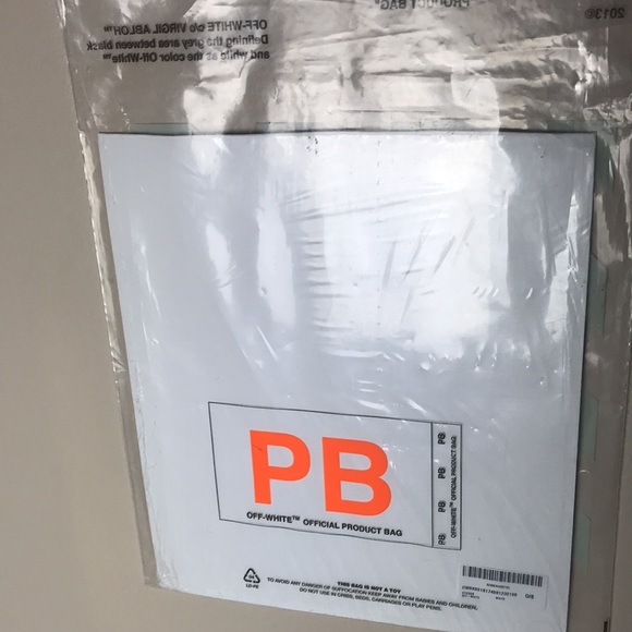 Off white stickers - Picture 3 of 3